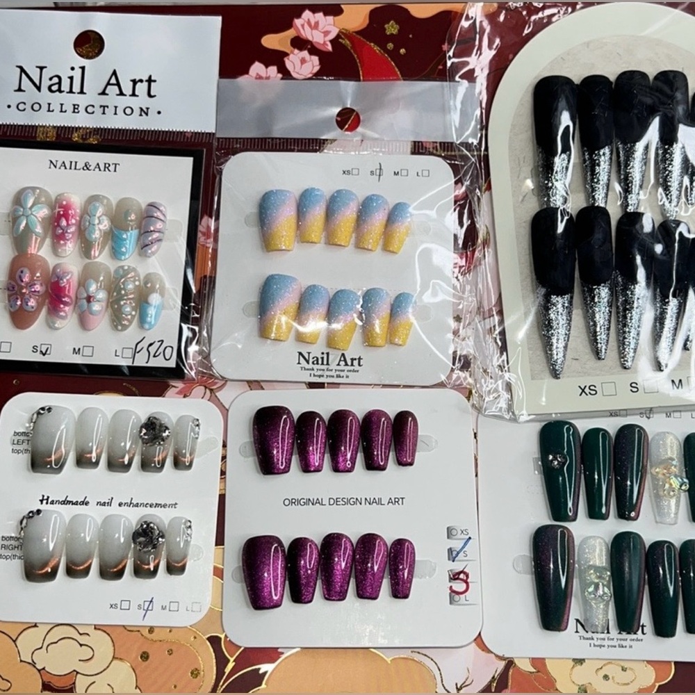 Set of 6 Pairs Press-On Nails